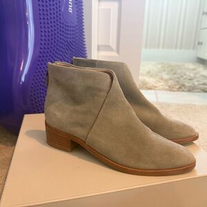 Soludos Light Gray Ankle Booties